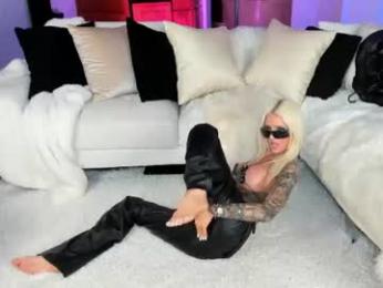 blonde_riderxxx webcam model stream image