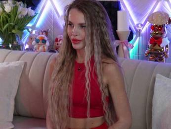 ALVUWKA webcam bongacams model stream image