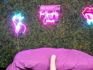 bigbootysarenalove webcam camsoda model stream image