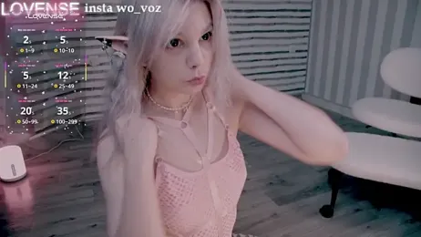 Careful_i_bite webcam model stream image