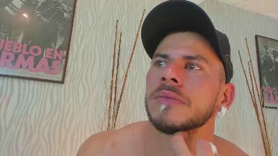 dylan_jacobx webcam cam4 model stream image