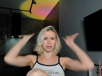 Sunlovv webcam bongacams model stream image