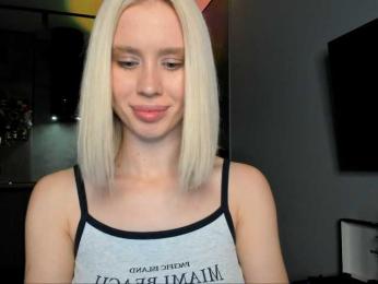 Sunlovv webcam model stream image