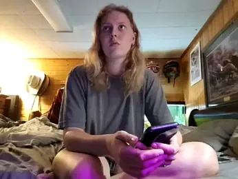 Ryan_and_Aurora webcam model stream image