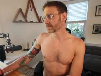 bradbronton webcam chaturbate model stream image