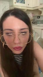 LeilaGrande webcam cam4 model stream image