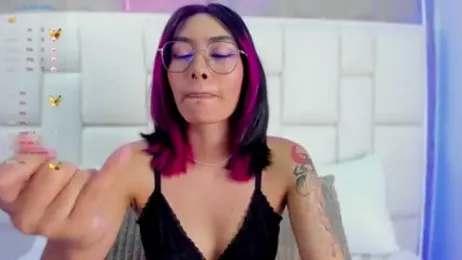 AzuraKindong webcam stripchat model stream image