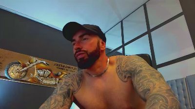 AronGrant webcam model stream image