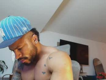 clark_strong webcam model stream image