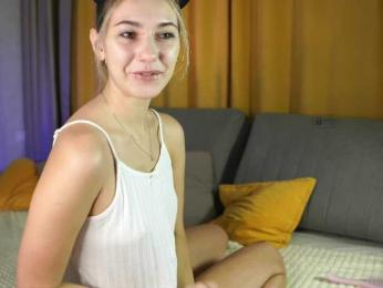 AngelinkaKitty webcam model stream image