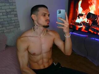 Ridge Hunter webcam flirt4free model stream image