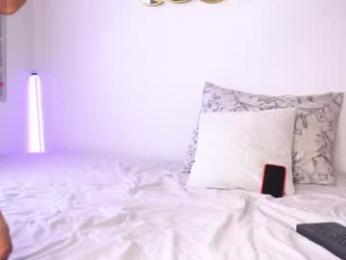 sam_y_sen webcam model stream image