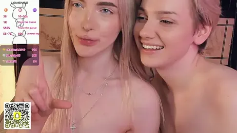 MaeEversley webcam stripchat model stream image