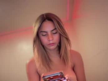 sabrina_cutiee webcam model stream image