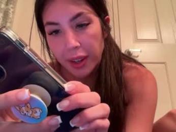 lilylustxoxo webcam chaturbate model stream image