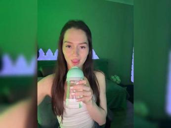 whiteTEA bongacams stream image, 19.05.2025 18:30