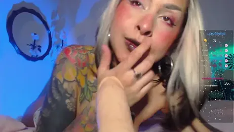 Cinamoonn stripchat stream image, 26.05.2025 17:10