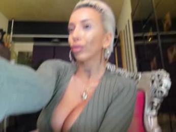 sofiequeen_ chaturbate stream image, 29.05.2025 06:00