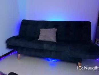 naugthymila3 chaturbate stream image, 17.06.2025 02:30