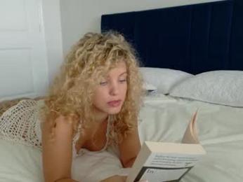 theislandgirl chaturbate stream image