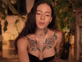 effylowell_ chaturbate stream image, 21.06.2025 01:20