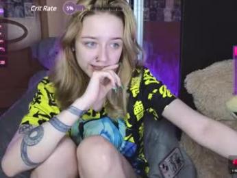 queen_kitty1818 chaturbate stream image, 11.02.2025 22:10
