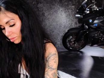 -BABAYAGA- bongacams stream image, 04.07.2025 01:00