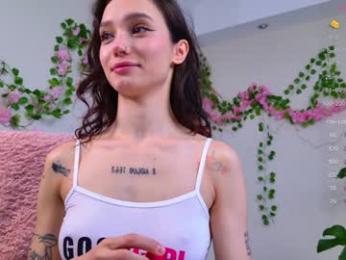 breeding_material chaturbate stream image, 13.08.2025 15:40