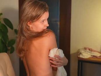 eli_sun chaturbate stream image, 29.08.2025 09:10