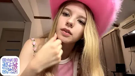 FruityXo stripchat stream image, 31.08.2025 11:00