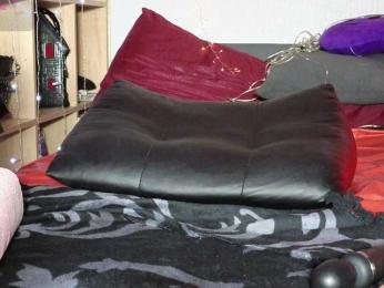 Devilsbride bongacams stream image, 03.09.2025 15:10