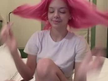 lesi_moonie chaturbate stream image, 15.02.2025 03:10