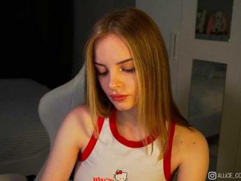 AliceCost bongacams stream image