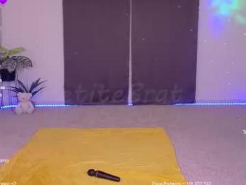 petitebrat chaturbate stream image, 25.09.2025 19:50