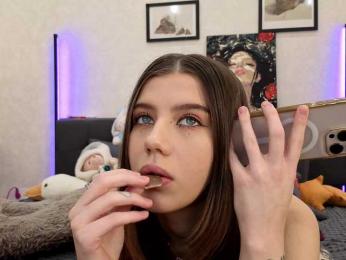 dolly-ll bongacams stream image, 28.09.2025 13:30