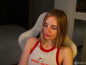 AliceCost bongacams stream image