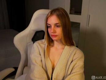 AliceCost bongacams stream image