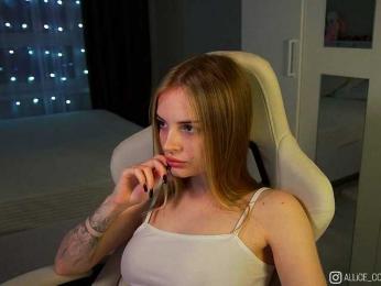 AliceCost bongacams stream image