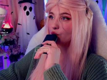 HoneyCherry bongacams stream image, 26.10.2025 10:10