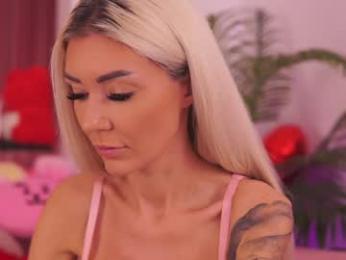 therealfallingangel chaturbate stream image, 02.11.2025 09:10