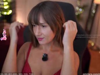 yours_anastasia chaturbate stream image