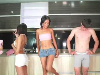 your_dolls chaturbate stream image, 05.11.2025 18:10
