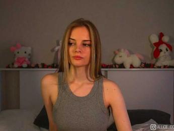 AliceCost bongacams stream image