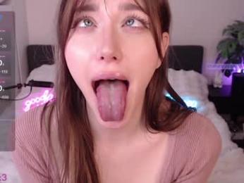 uwuxo chaturbate stream image, 24.11.2025 03:20