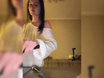 whiteTEA bongacams stream image, 10.12.2025 19:30