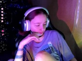 queen_kitty1818 chaturbate stream image, 14.12.2025 08:10