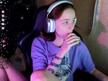 queen_kitty1818 chaturbate stream image, 14.12.2025 08:10