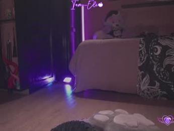 iam_eli chaturbate stream image, 19.12.2025 22:30