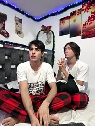 Alex_and_Fabian stripchat stream image, 27.12.2025 04:20