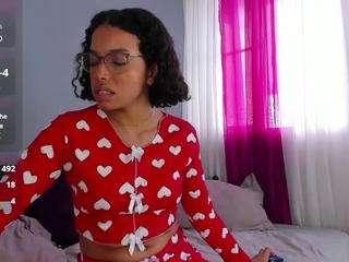 mollyybloom camsoda stream image, 10.01.2026 15:50